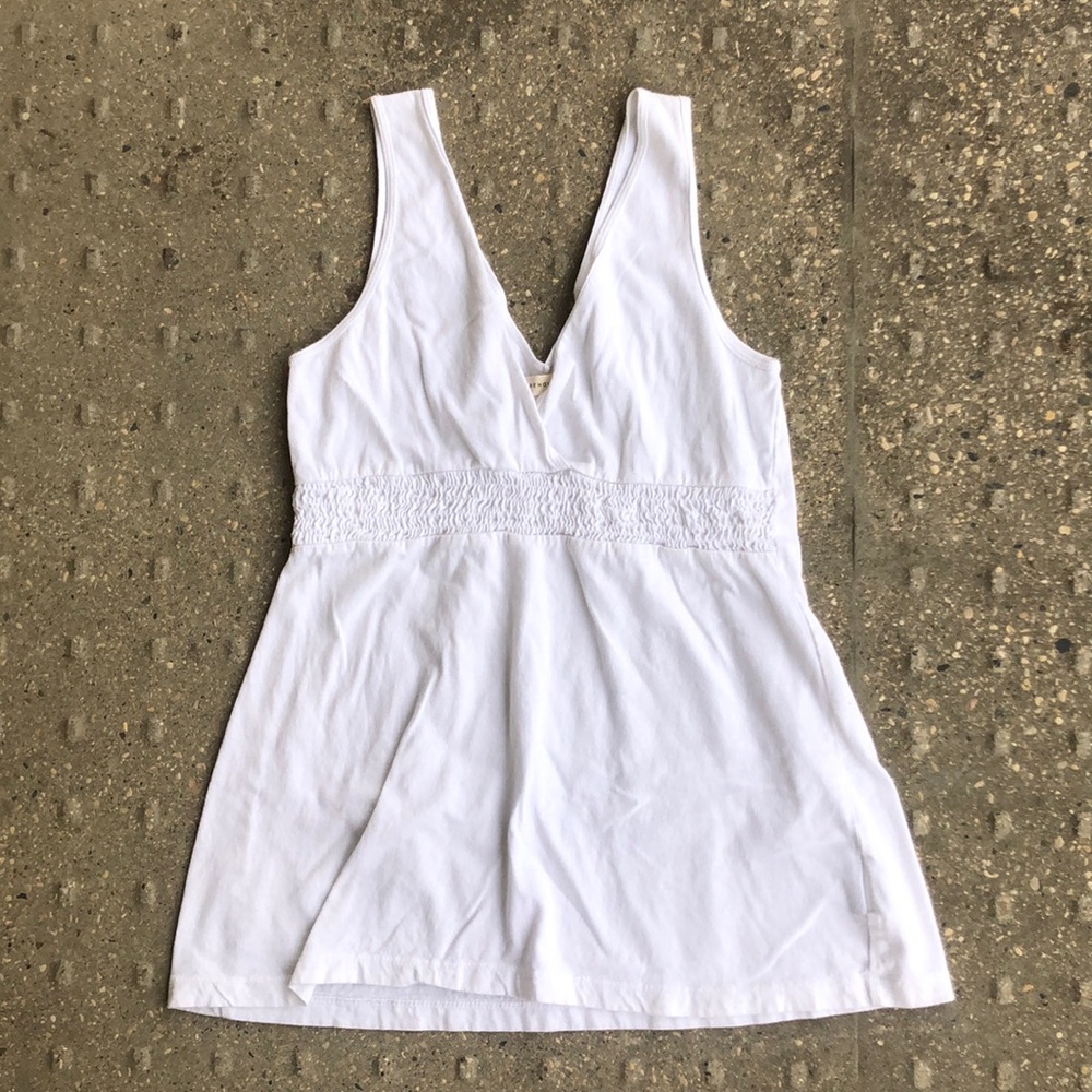 2 for $5🌟Cute V Top